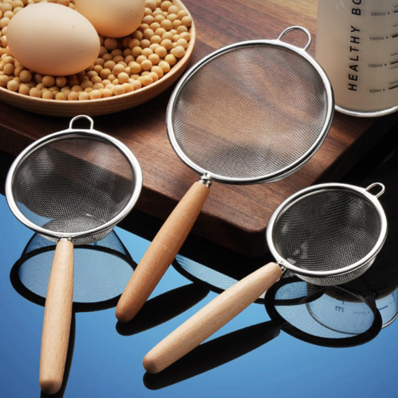 Commercial Kitchen Oil Filter - Wooden Handle Stainless Steel Small Colander